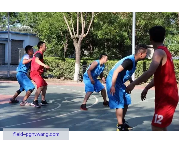 山地车比赛：速度与激情，谁笑到最后？